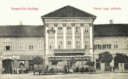 Városháza,Városi Nagy Szálloda és Kávéház,Berkovics üzlete,1908